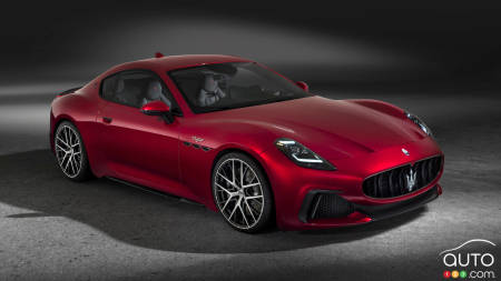 2024 Maserati GranTurismo: Three Screens for the Interior